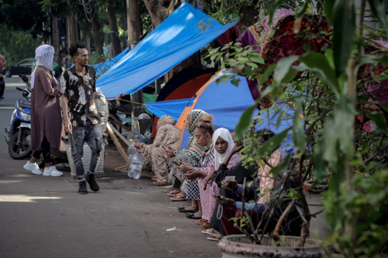 pengungsi WNA di jalan setia budi Kuningan