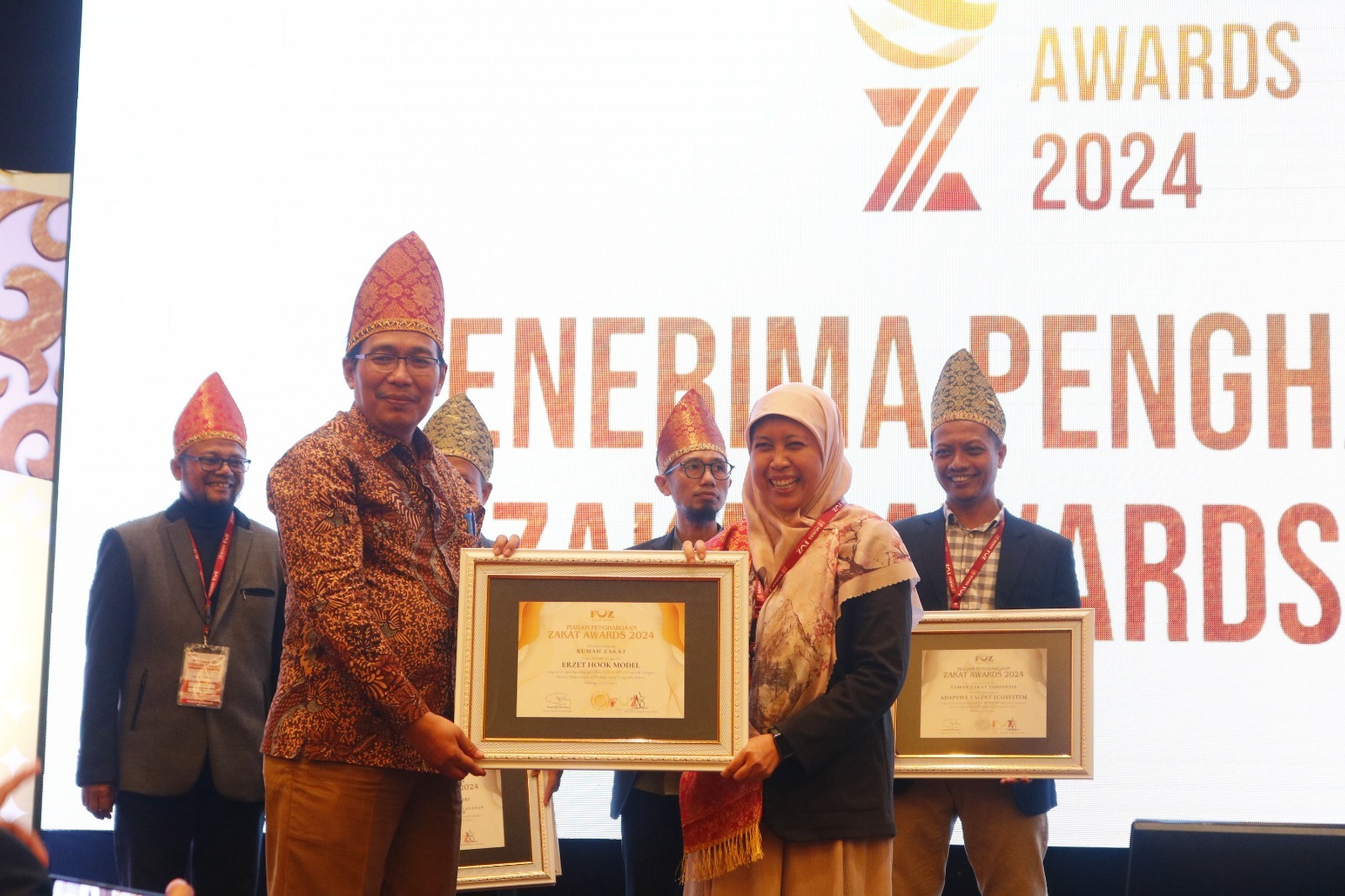 ZA 2024: Mengapresiasi Inovasi, Memberdayakan Masyarakat untuk Indonesia Emas 2045."