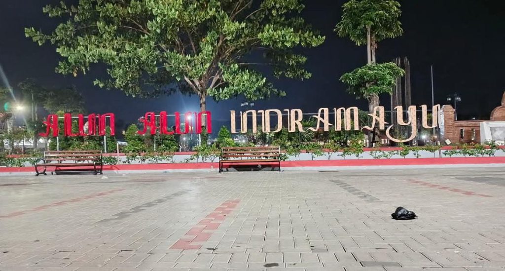 Nama Alun-alun Puspawangi dirubah menjadi Alun-alun Indramayu. (Foto: Istimewa) 